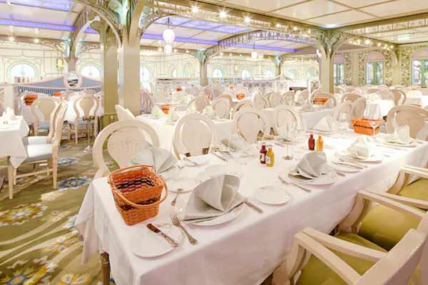 Disney Fantasy Gallery Image